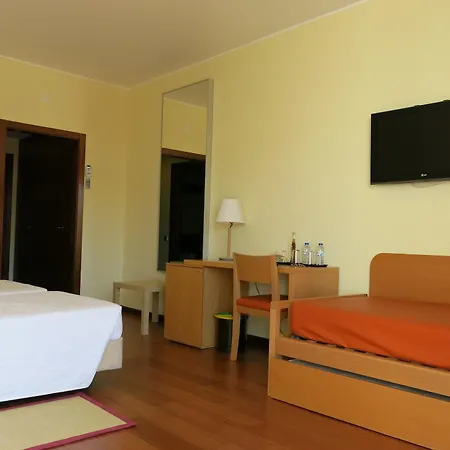 Inatel Hotel 3*