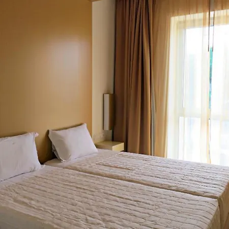 Hotel Inatel 3*