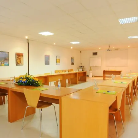 Inatel Hotel 3*